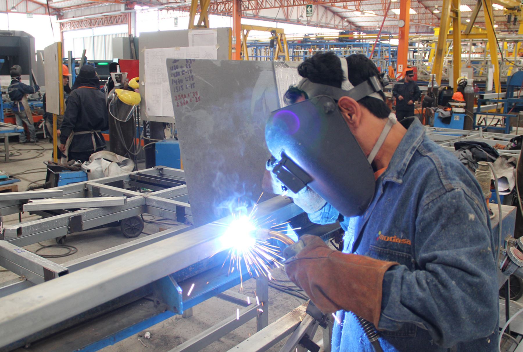 Actividad industrial interrumpe racha de ocho meses con crecimientos