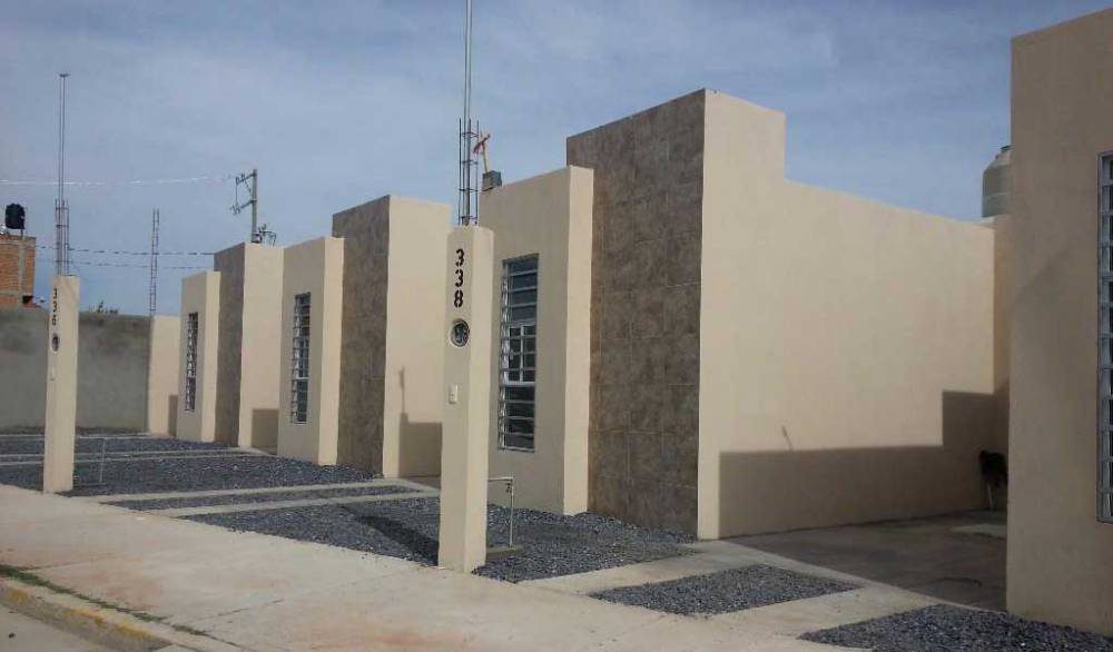 Infonavit llama a no caer en engaños de ‘coyotes’: ahorro no es para irte de vacaciones