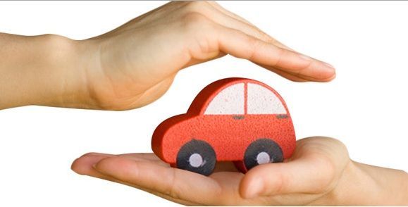 Con la ayuda del celular contrata el seguro de tu auto, sin importar su antigüedad