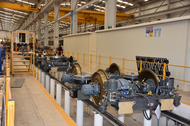 Obras de infraestructura del gobierno, el impulso de la actividad industrial: Banco BASE