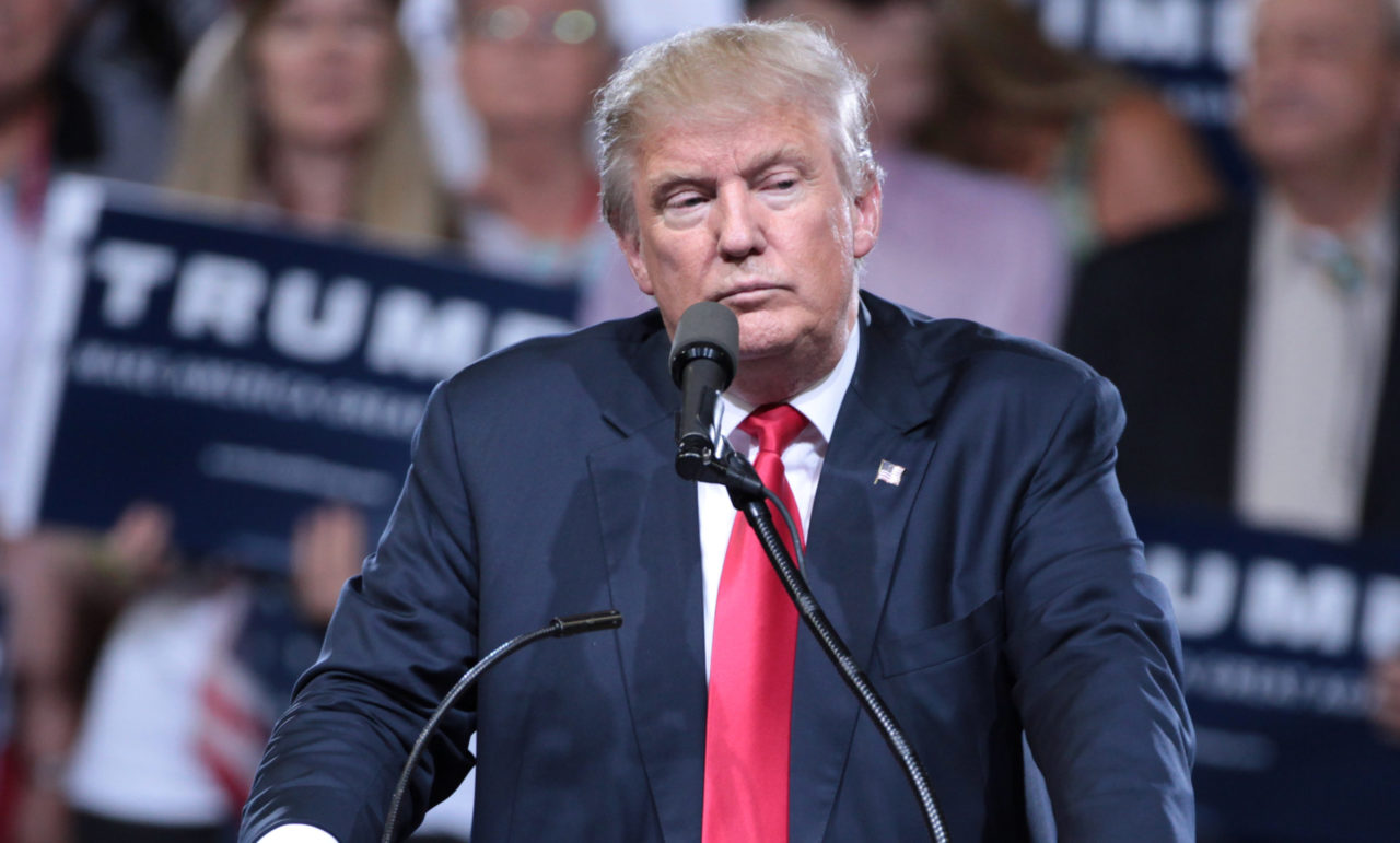 Aranceles contra México y Canadá entrarán en vigor el 4 de marzo, aclara Trump