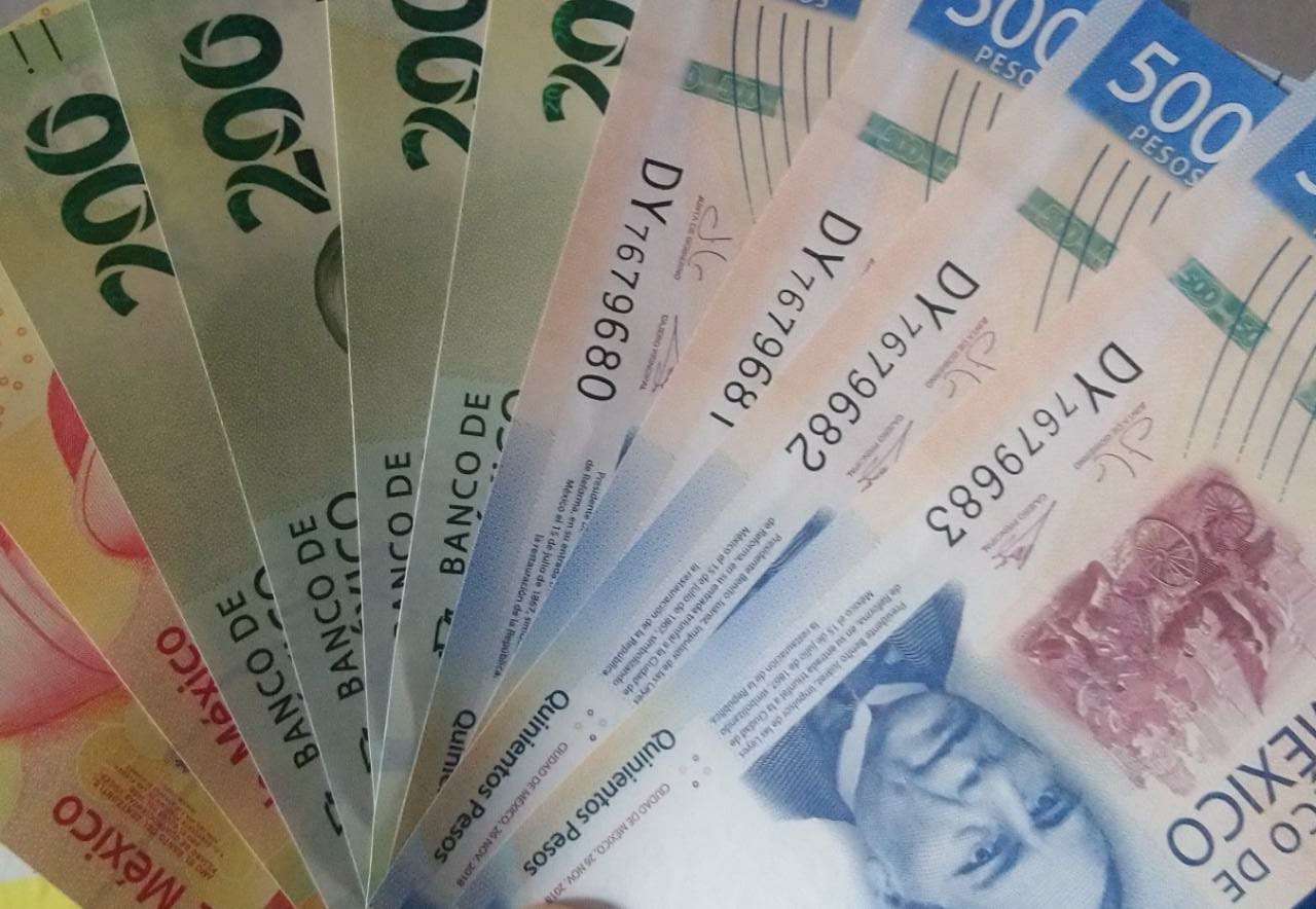 Peso mexicano se depreció 1.10% por amenaza de Trump sobre aranceles