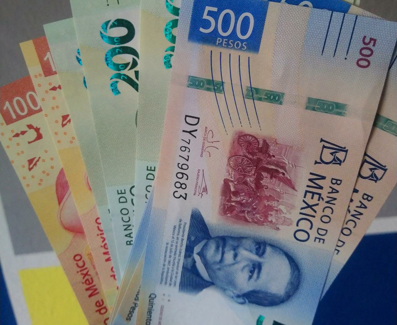 Peso mexicano se apreció 0.49% en espera del dato de inflación en EU