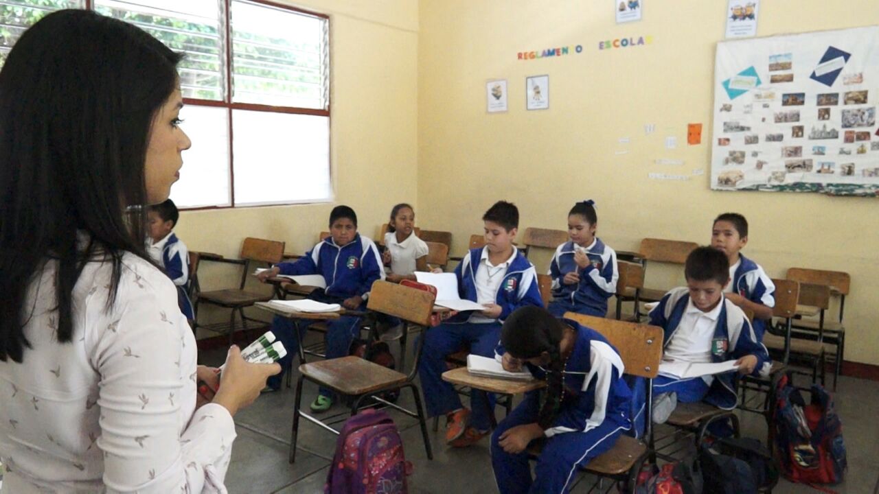 Conoce las reglas para deducir impuestos por colegiaturas