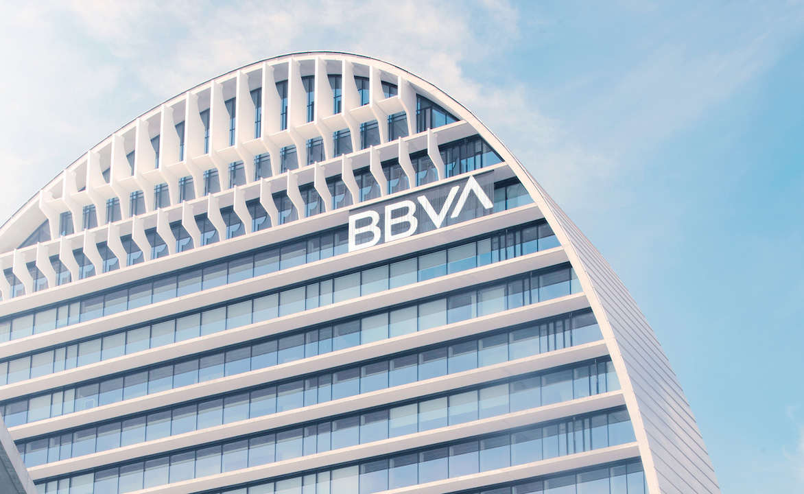 Fundación BBVA México aumenta inversión para becas de estudiantes