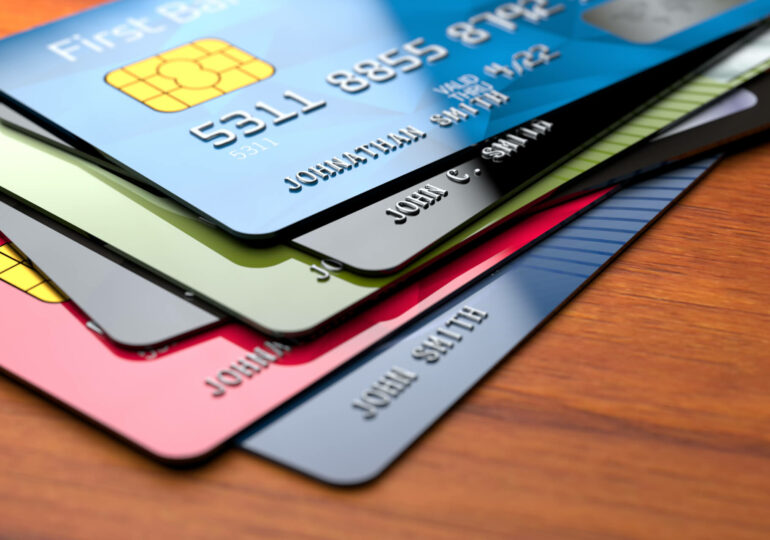 Aumenta la morosidad de tarjetas de crédito y créditos personales