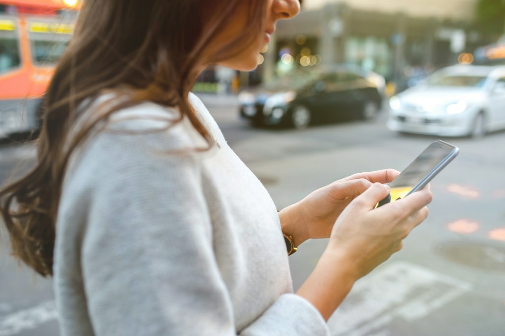 FINSUS permite a sus clientes hacer movimientos de dinero mediante DiMo