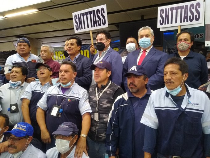 Extrabajadores recibirán 1,000 mdp por los activos de la antigua Mexicana de Aviación: AMLO