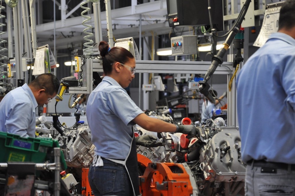 Ford Motor otorgó aumento salarial de 8.2% en su planta de Chihuahua