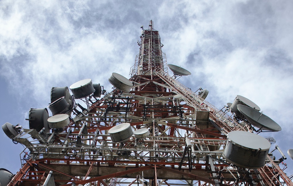 Paquete económico de 2024 debe revisar derechos por uso del espectro radioeléctrico