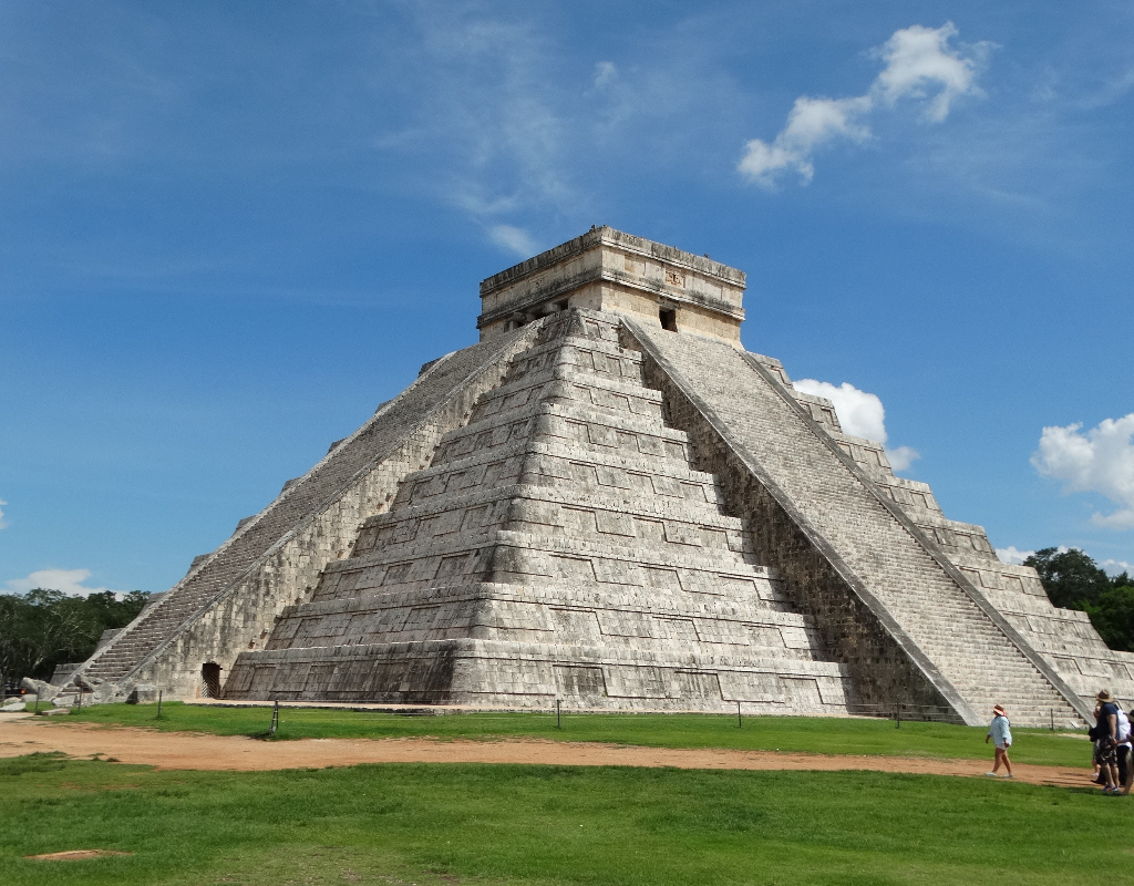 Ingreso de divisas por turismo internacional superó los 13 mil mdd de enero a mayo