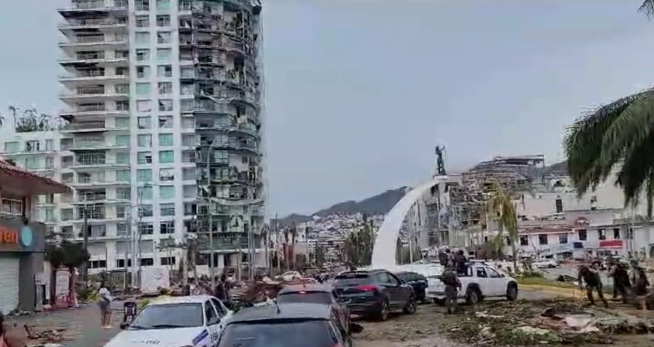 Gobierno anuncia reunión con hoteleros y comerciantes de Acapulco