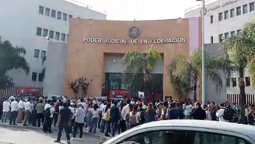 Conceden suspensión provisional contra extinción de fideicomisos del Poder Judicial