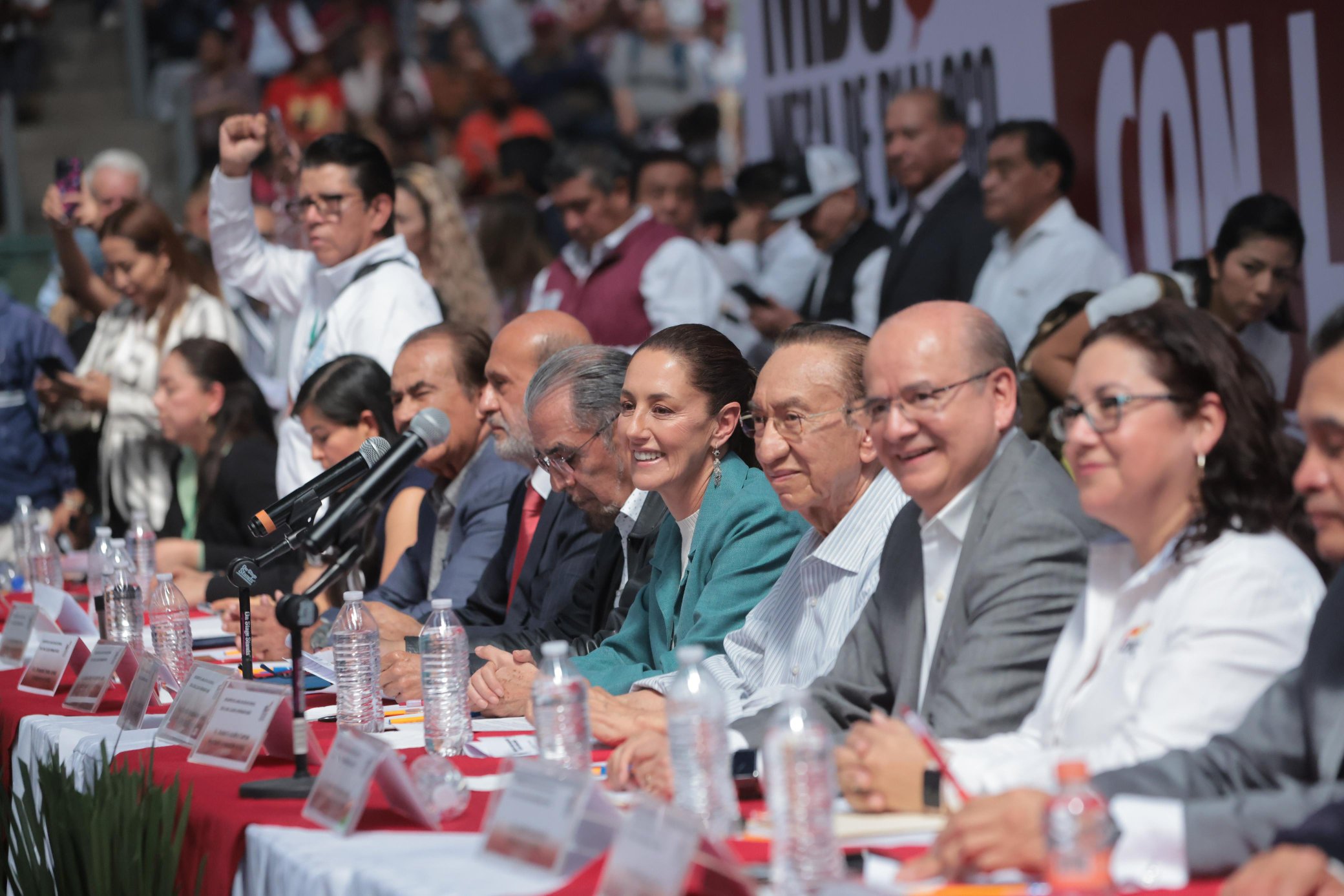 Claudia Sheinbaum a sindicatos: “No dejaremos que el salario mínimo se vuelva a estancar”