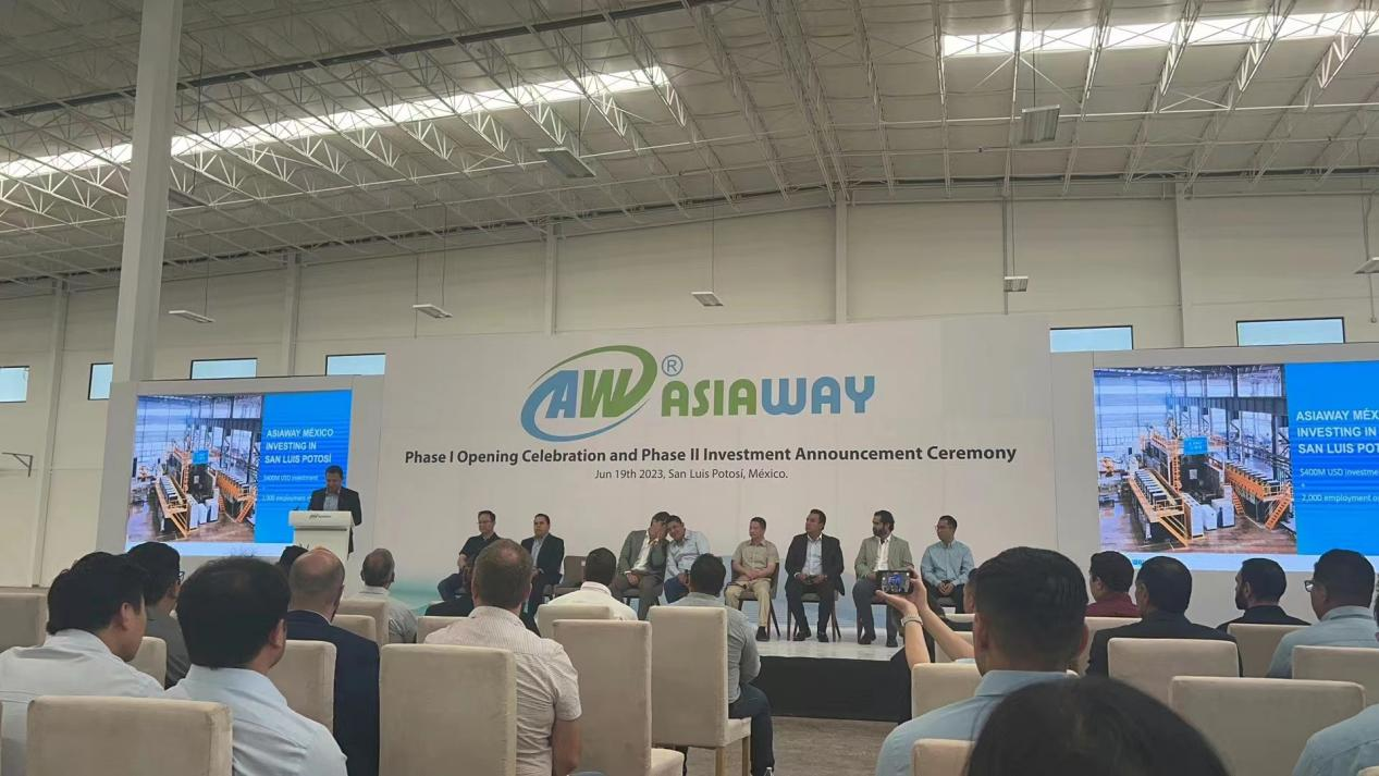 México acepta revisar la situación laboral de la planta de Asiaway en SLP