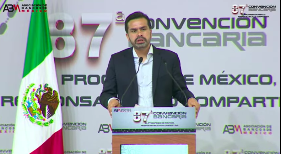 Educación debe estar libre de ideología: Álvarez Máynez