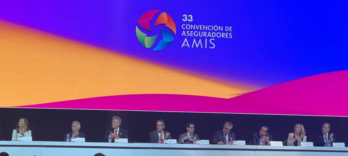 Destaca Hacienda sólido desempeño de la economía mexicana, pese a riesgos globales