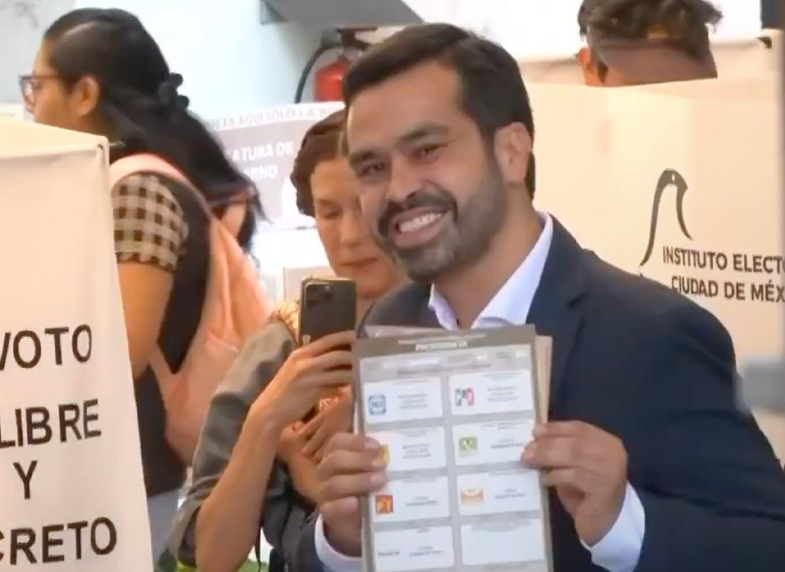 Proceso electoral “ha sido muy inequitativo”: Álvarez Máynez, tras emitir voto