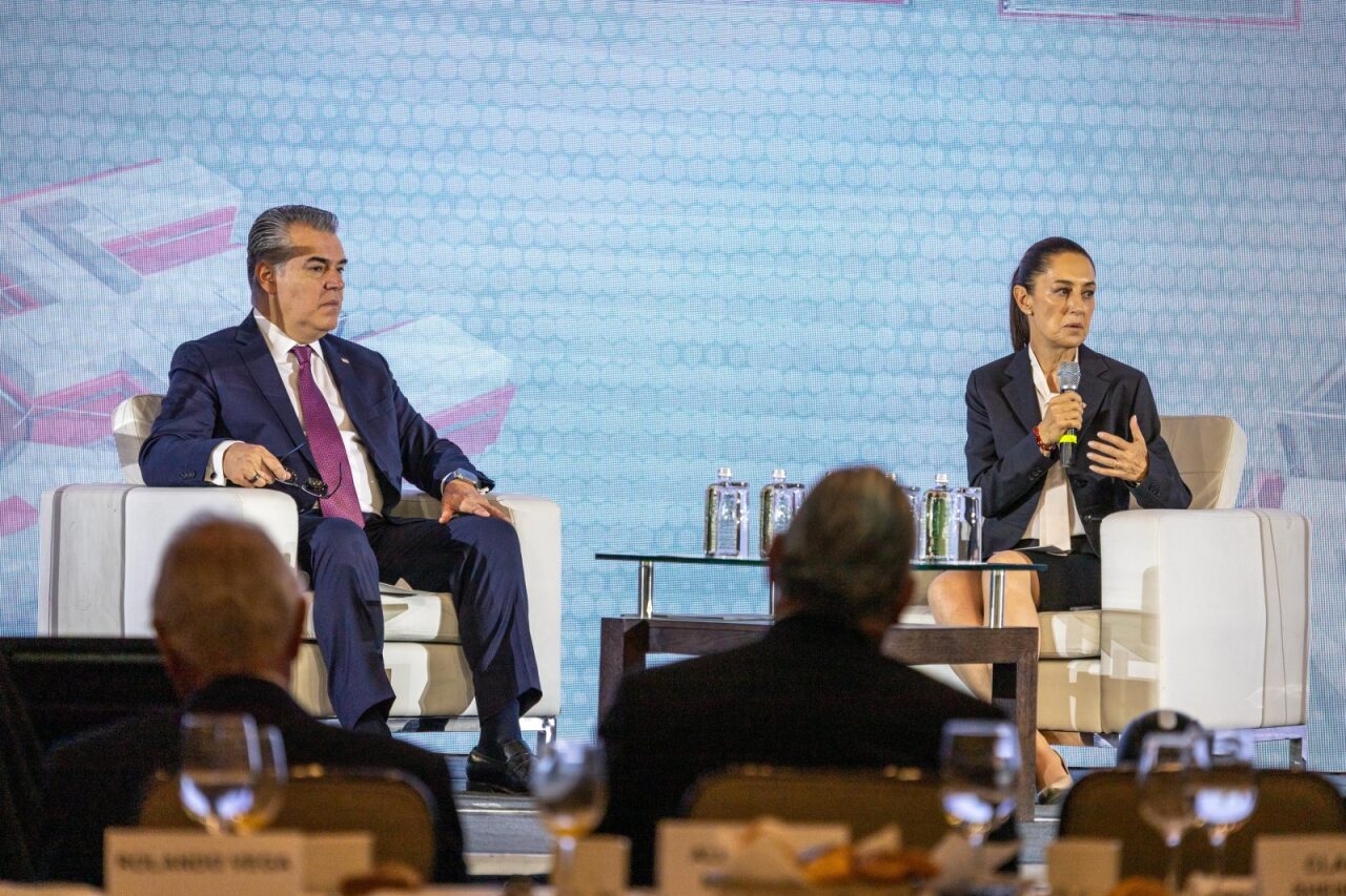 México requiere una estrategia de energías renovables, destacó Sheinbaum