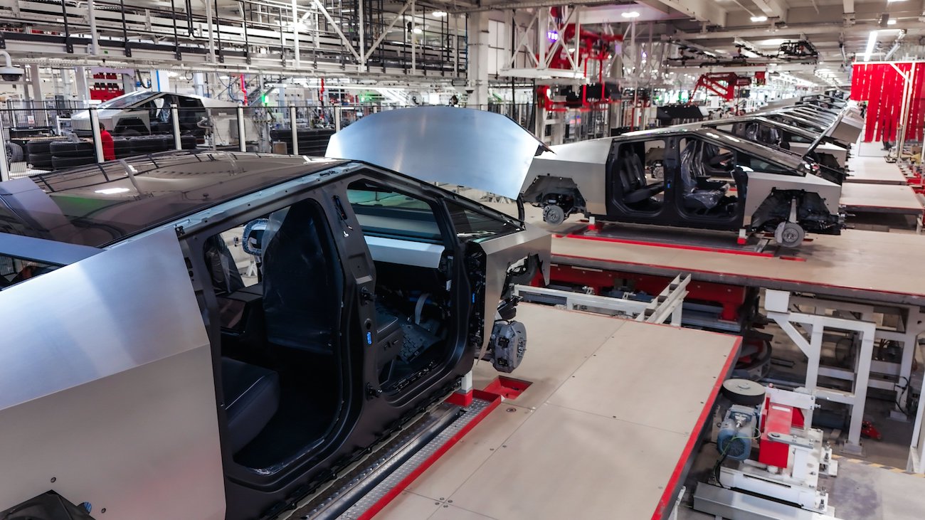 Gobierno de Nuevo León se dice sorprendido por suspensión de la planta de Tesla