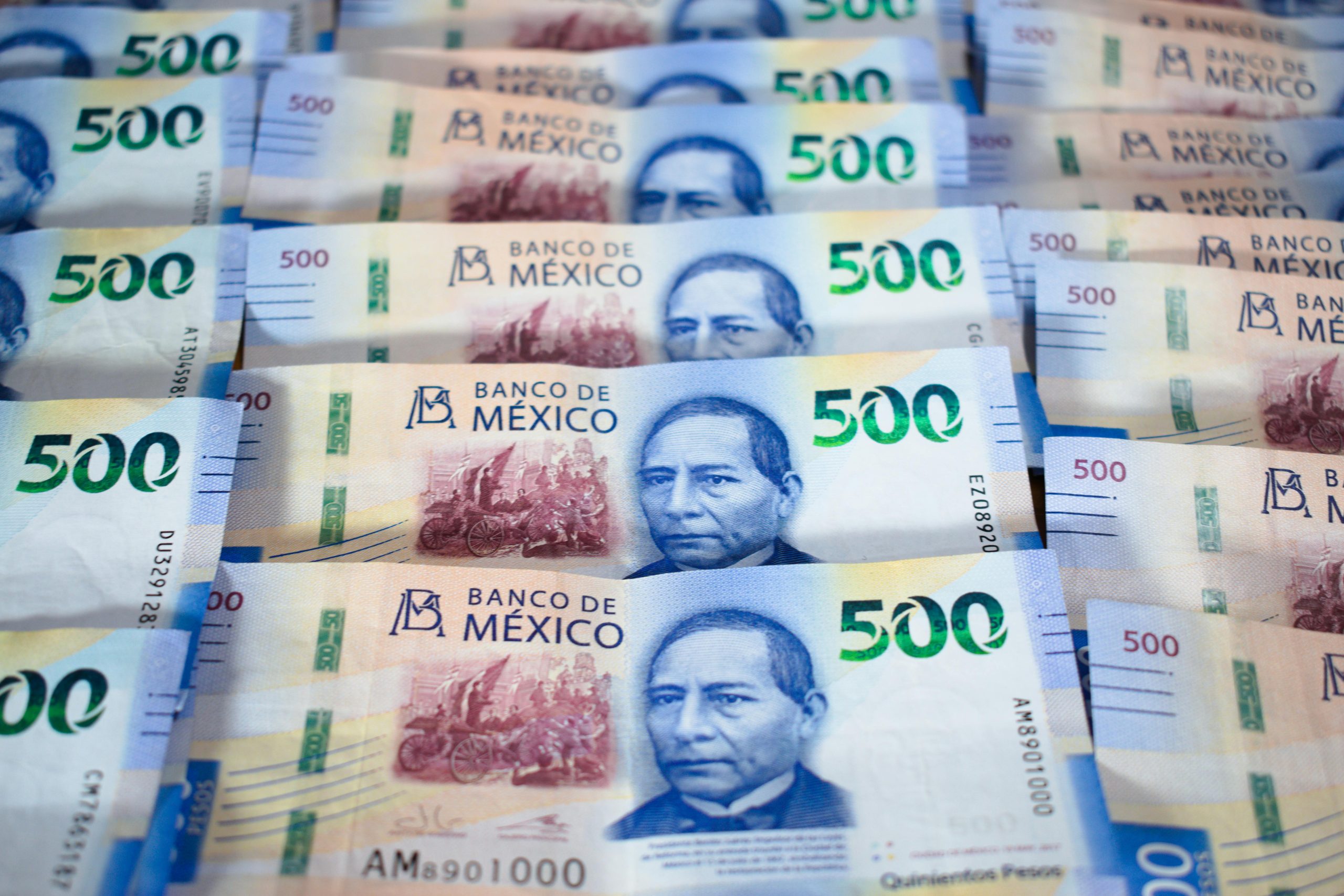 Entorno complica objetivo de reducir el déficit en dos puntos del PIB: CEESP