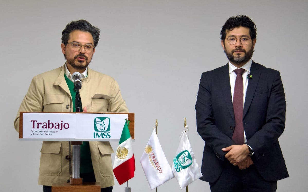 Zoé Robledo y Marath Bolaños / IMSS